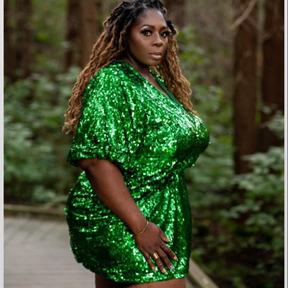 Green oversize Tshirt dress!